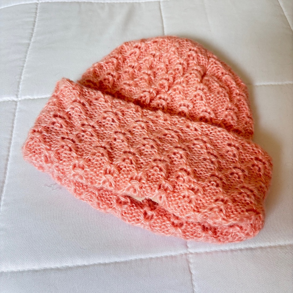 Vintage NOS pink winter hat